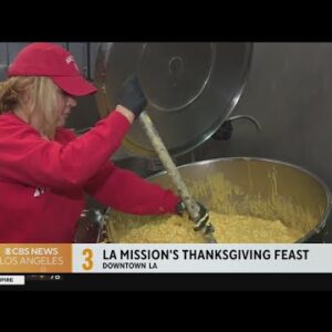 LA Mission serves up its Thanksgiving meal to these in need